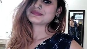 Amateur Indian Desi Masturbation On Webcam Nuvid