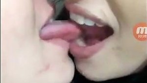 Lesbian Turkish Girls Hijab Kissing Free Porn 8c Xhamster